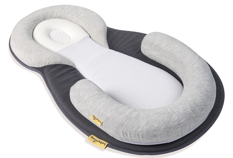 reductor cuna con base reclinable reductor cuna y cojin antivuelco Babymoov